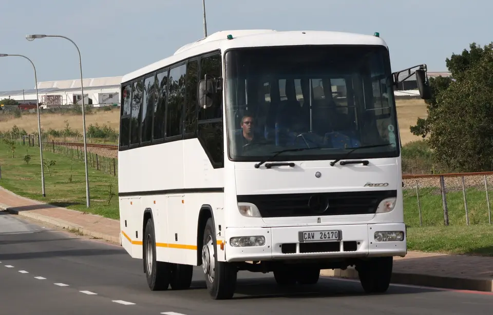 Seguro para autobuses, combis
